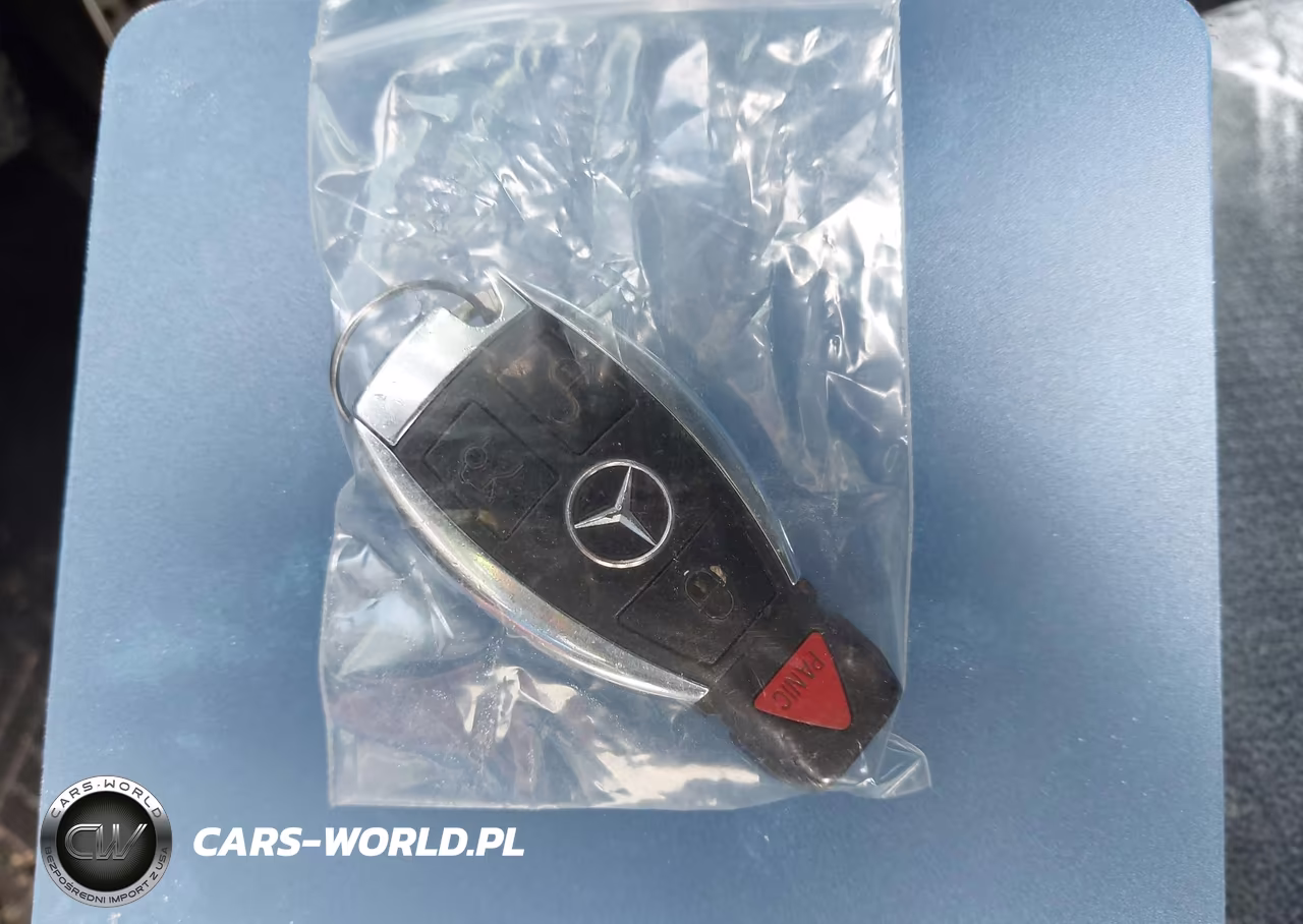 2012 Mercedes-Benz C 350 Sport VIN:WDDGF5HBXCA730390 - 11