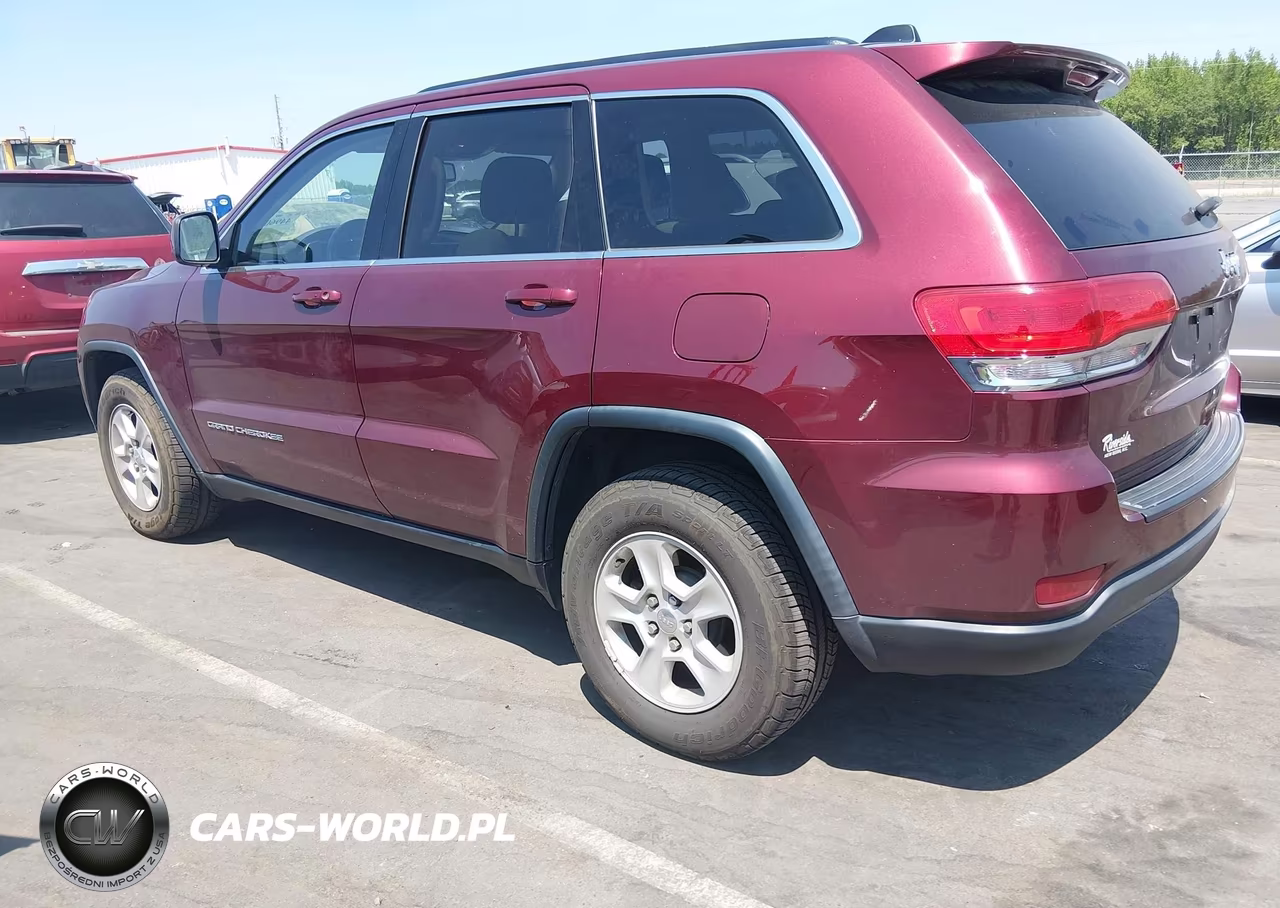 2016 Jeep Grand Cherokee Laredo VIN:1C4RJEAG5GC369054 - 3