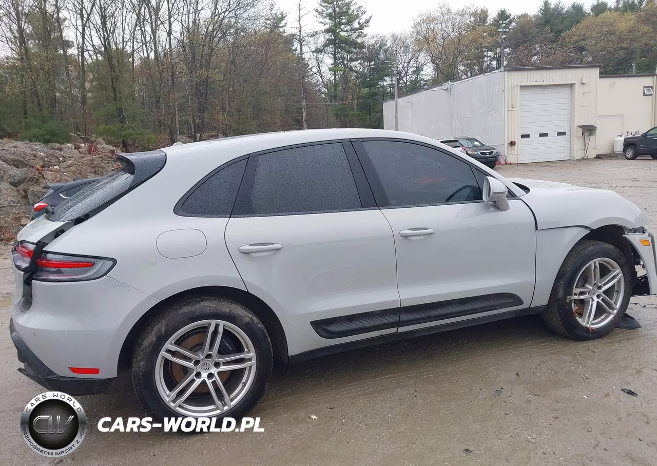 2022 Porsche Macan VIN:WP1AA2A52NLB05120 - 14