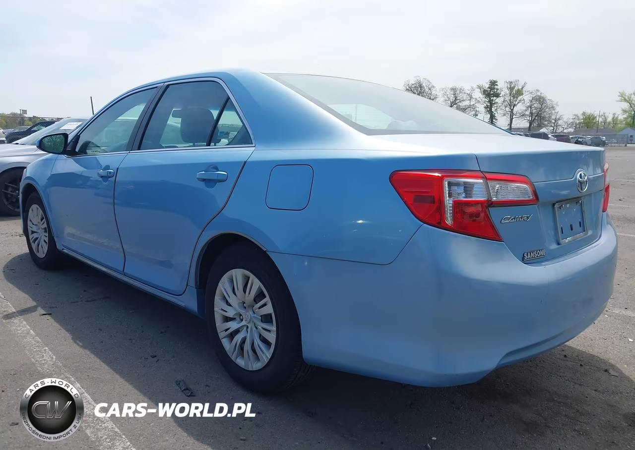 2012 Toyota Camry Le VIN:4T4BF1FK9CR163699 - 3