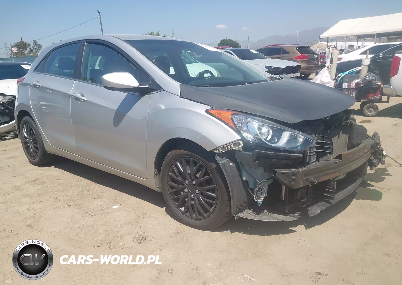 2016 Hyundai Elantra Gt – zdjęcie 1 z 15