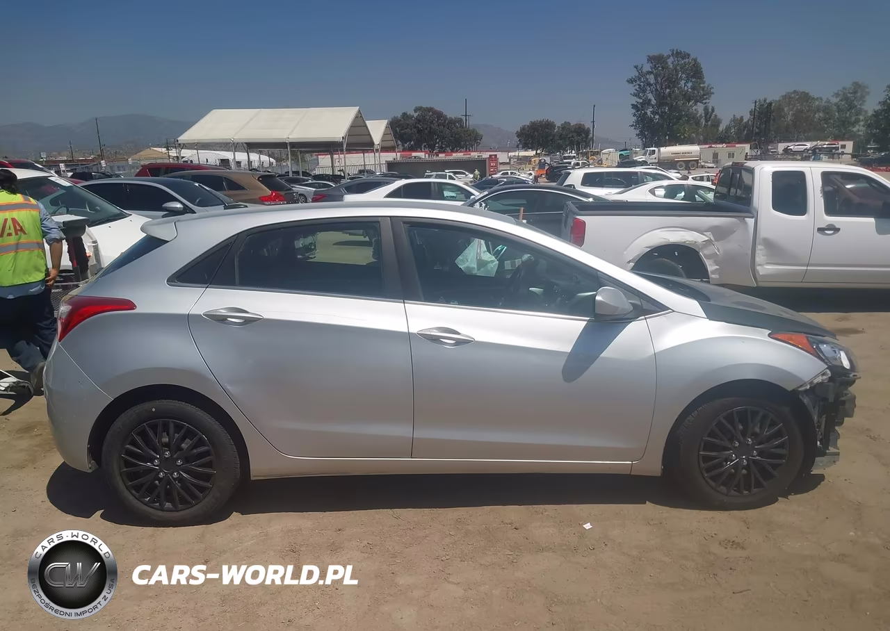 2016 Hyundai Elantra Gt VIN:KMHD35LH0GU282789 - 12