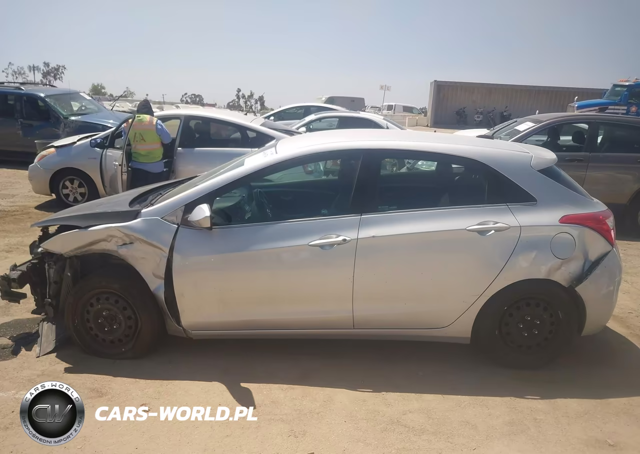 2016 Hyundai Elantra Gt VIN:KMHD35LH0GU282789 - 13
