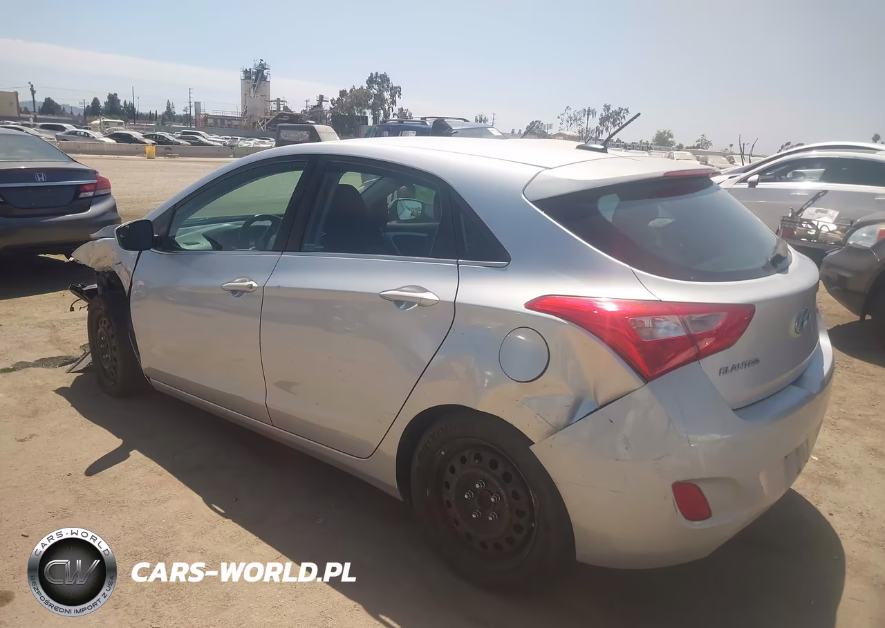 2016 Hyundai Elantra Gt VIN:KMHD35LH0GU282789 - 3