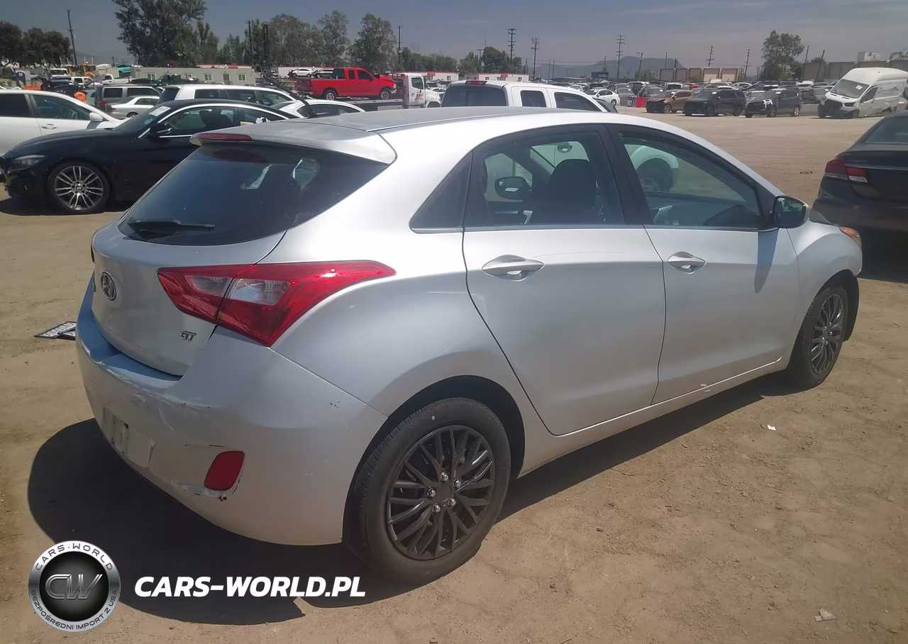 2016 Hyundai Elantra Gt VIN:KMHD35LH0GU282789 - 4