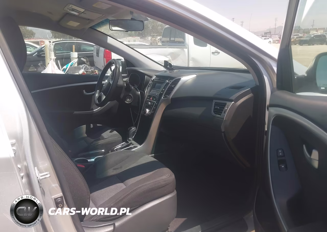 2016 Hyundai Elantra Gt VIN:KMHD35LH0GU282789 - 5