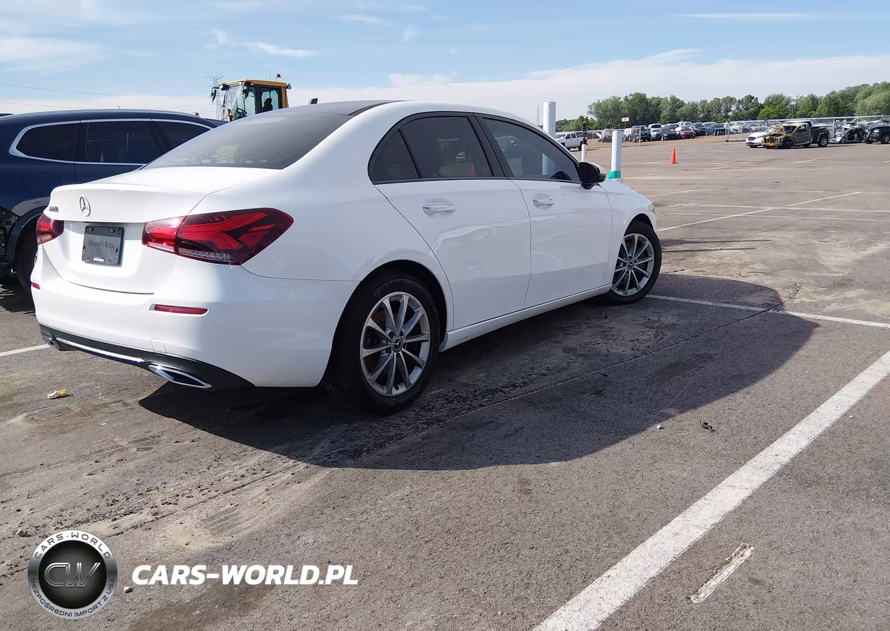 2019 Mercedes-Benz A 220 VIN:WDD3G4EB3KW031940 - 4