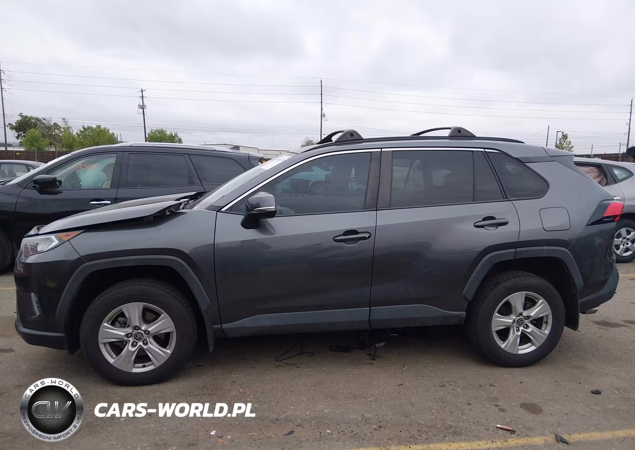 2021 Toyota Rav4 Xle VIN:2T3W1RFV1MC124215 - 14