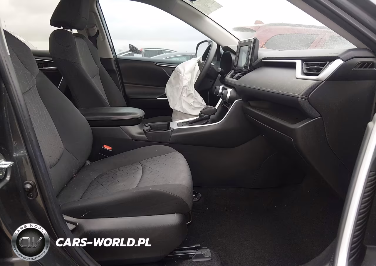 2021 Toyota Rav4 Xle VIN:2T3W1RFV1MC124215 - 5