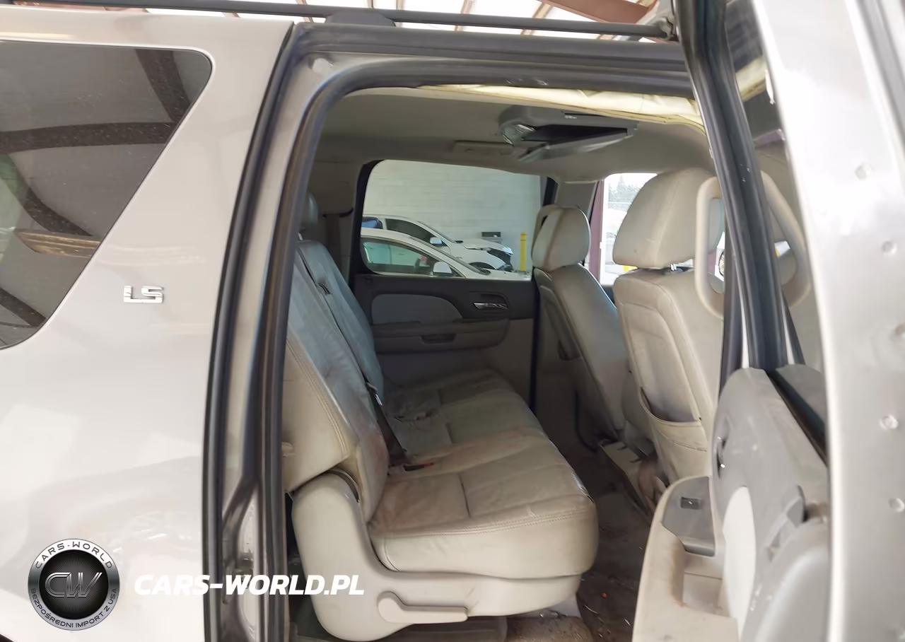 2008 Chevrolet Suburban 1500 Ls VIN:3GNFC16J78G198842 - 8
