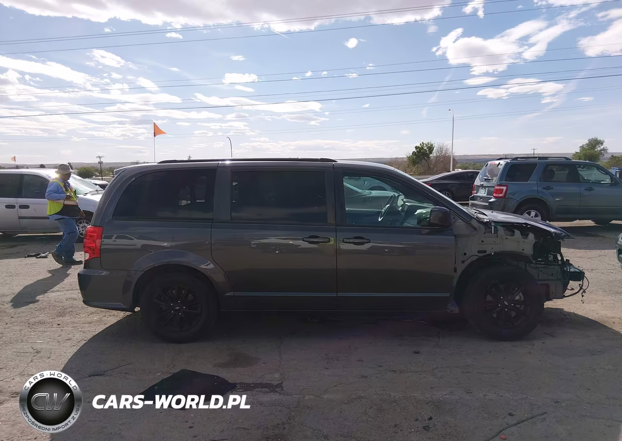 2019 Dodge Grand Caravan Gt VIN:2C4RDGEG2KR725604 - 14