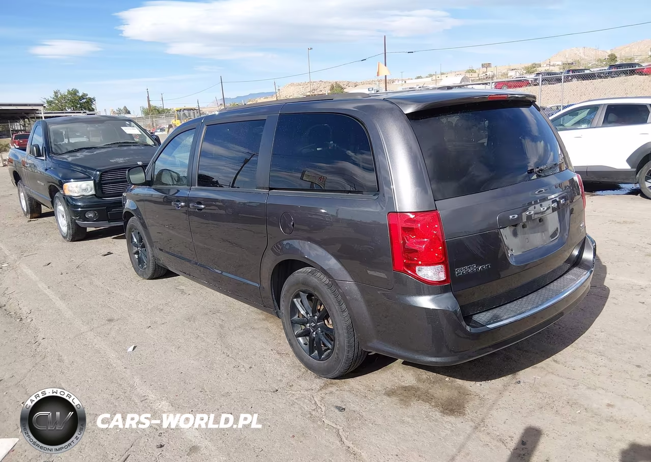 2019 Dodge Grand Caravan Gt VIN:2C4RDGEG2KR725604 - 3