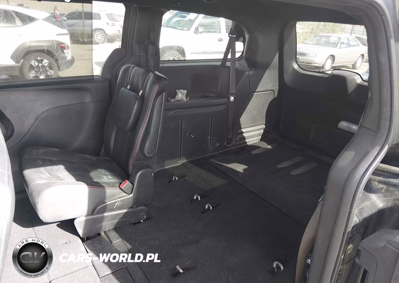 2019 Dodge Grand Caravan Gt VIN:2C4RDGEG2KR725604 - 8