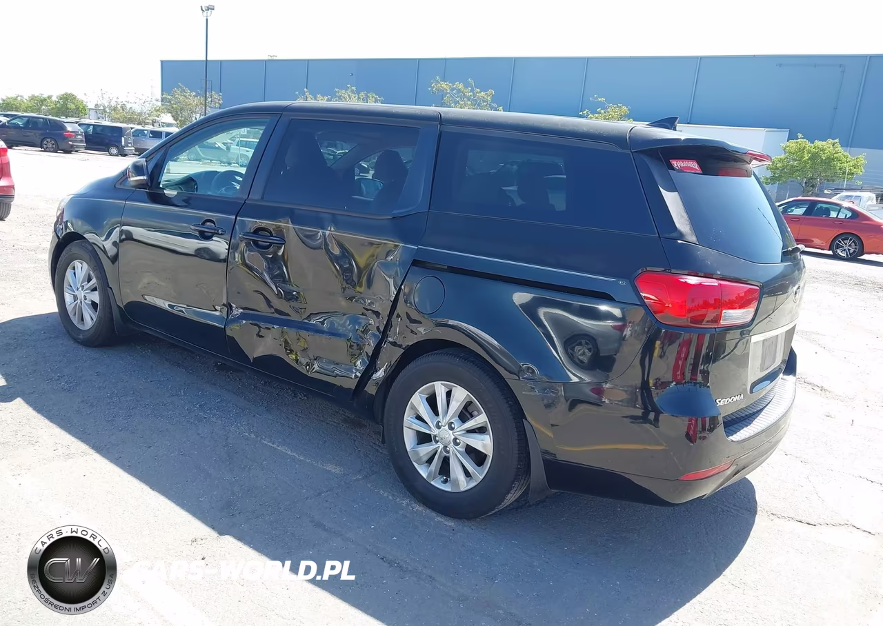 2018 Kia Sedona Lx VIN:KNDMB5C13J6356387 - 3