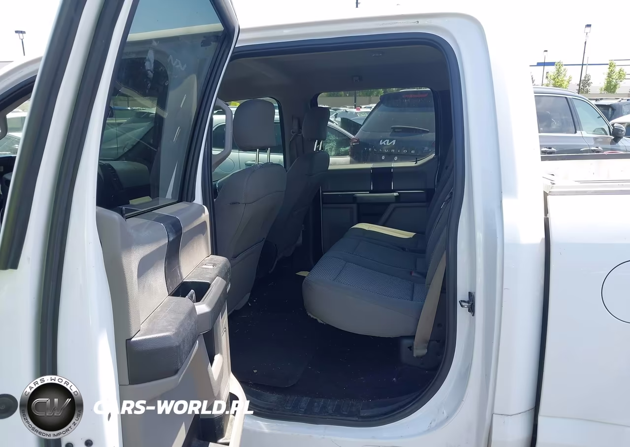 2017 Ford F-150 Xlt VIN:1FTEW1EPXHKC99335 - 8