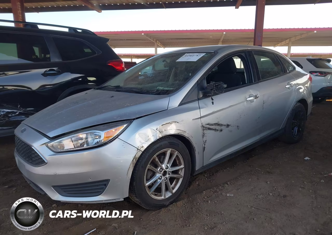2016 Ford Focus Se VIN:1FADP3F26GL319621 - 2