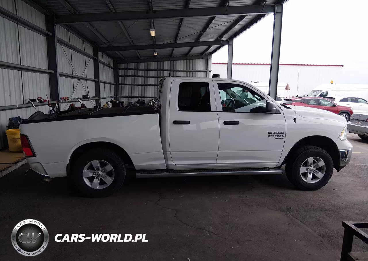 2019 Ram 1500 Classic Tradesman 4X4 6'4 Box VIN:1C6RR7FG8KS656763 - 13