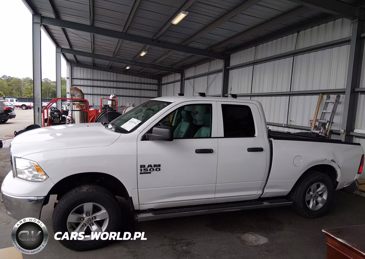 2019 Ram 1500 Classic Tradesman 4X4 6'4 Box VIN:1C6RR7FG8KS656763 - 14