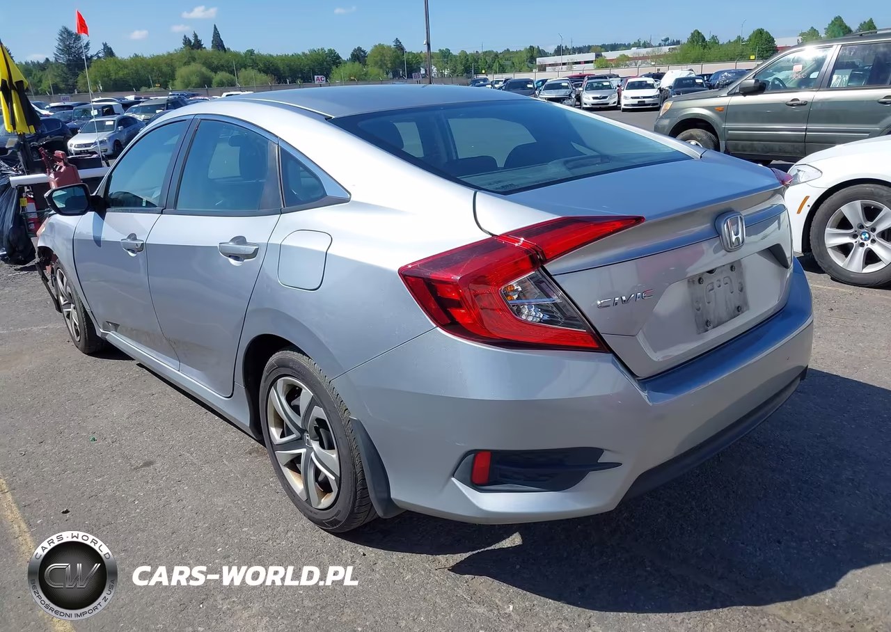 2018 Honda Civic Lx VIN:2HGFC2F57JH538029 - 3