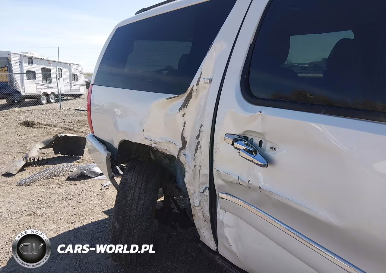 2011 Chevrolet Suburban 1500 Ltz VIN:1GNSKKE34BR103087 - 6