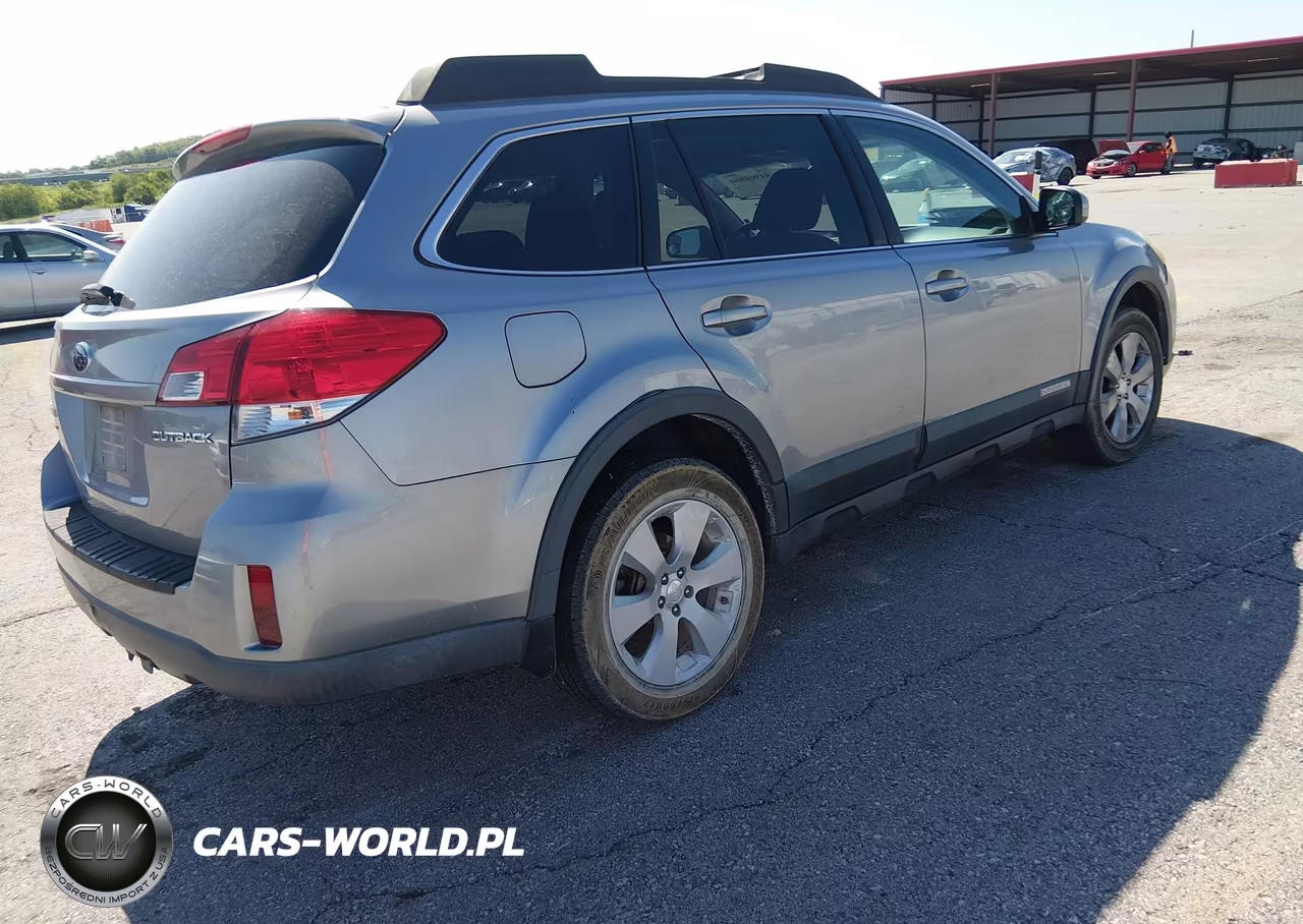 2010 Subaru Outback 2.5I Premium VIN:4S4BRCGC6A3310519 - 4
