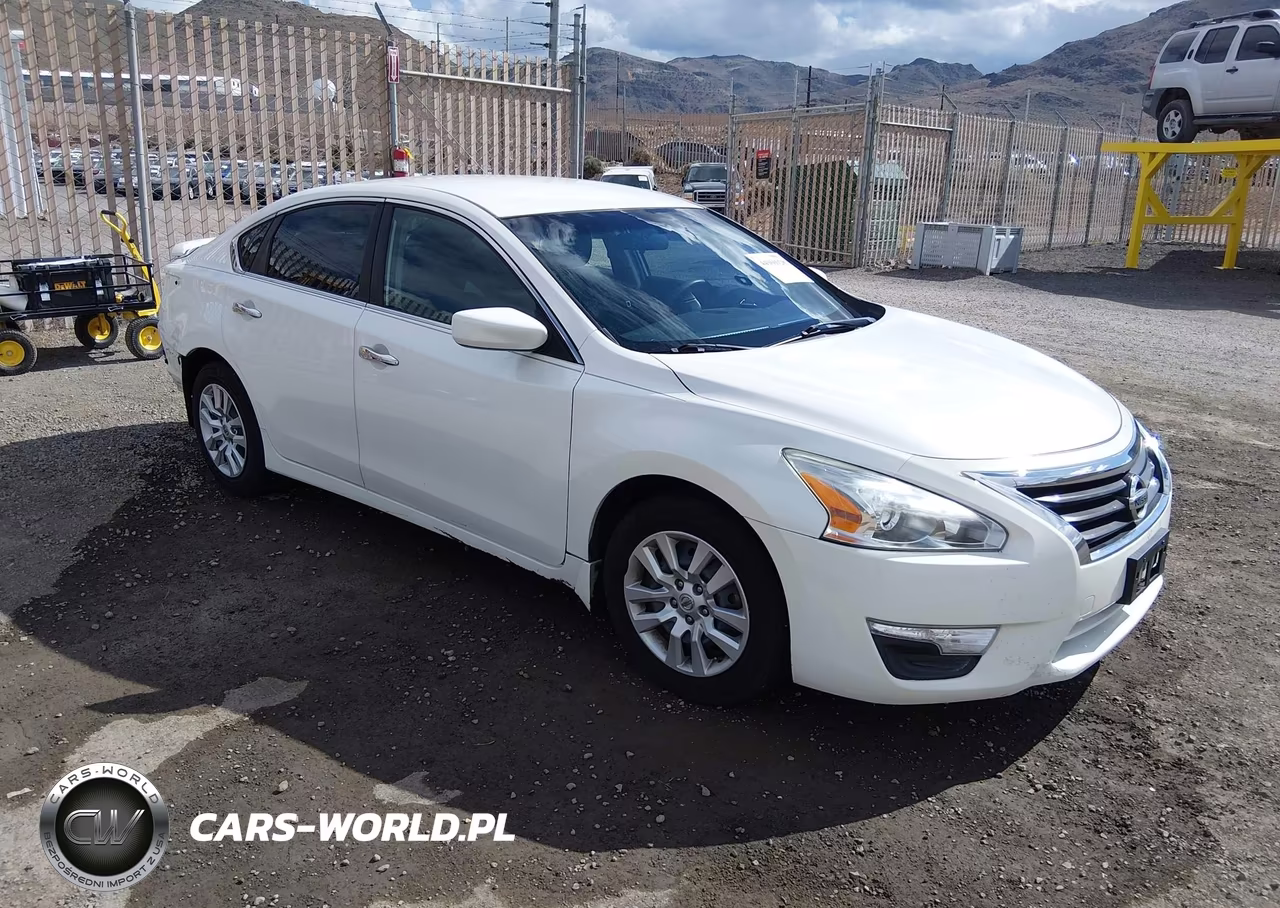 2015 Nissan Altima 2.5 S – zdjęcie 1 z 11