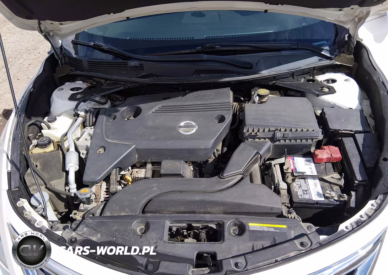 2015 Nissan Altima 2.5 S VIN:1N4AL3AP4FC570475 - 10