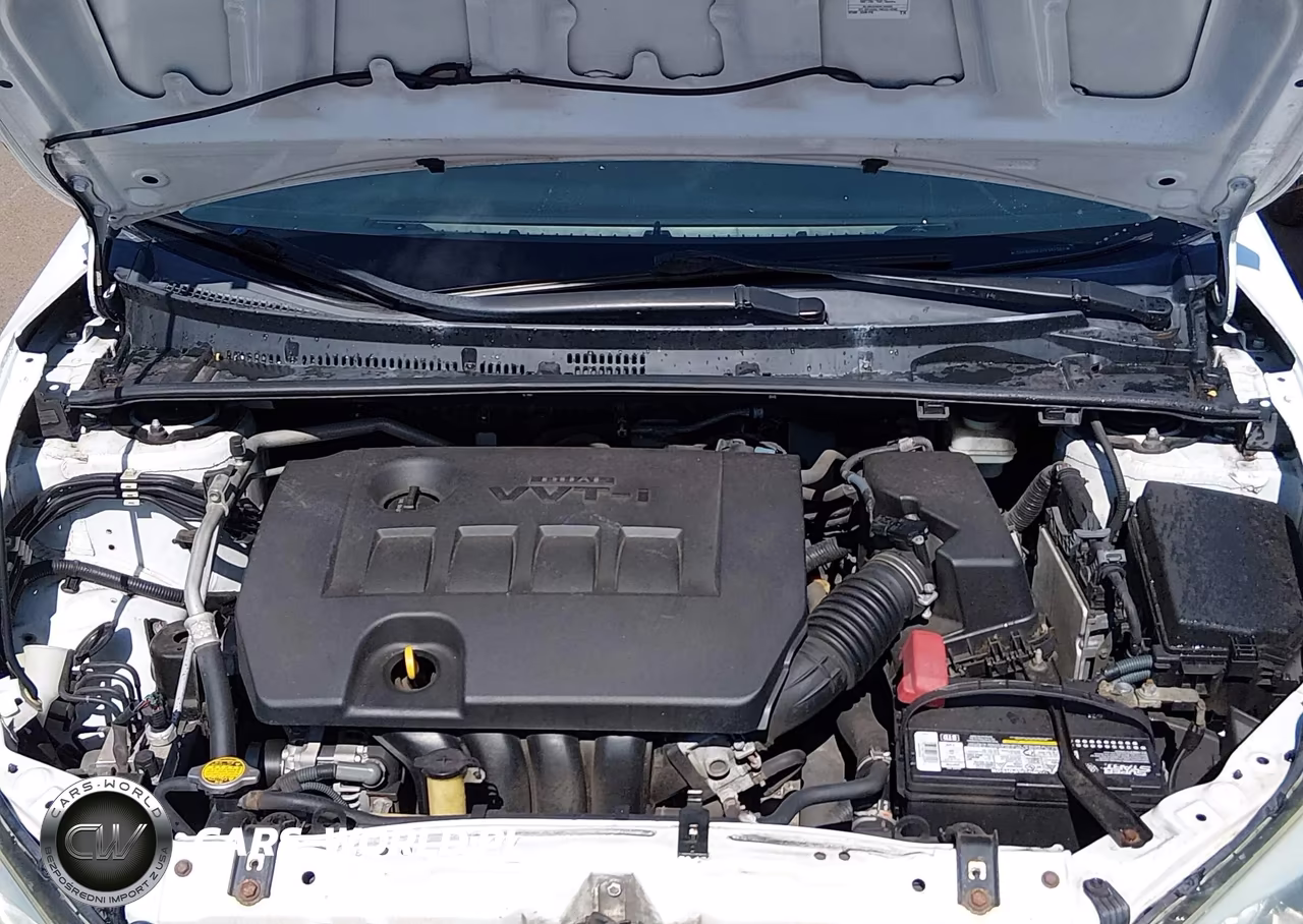 2015 Toyota Corolla S-S Plus-S Premium VIN:5YFBURHE2FP287969 - 10