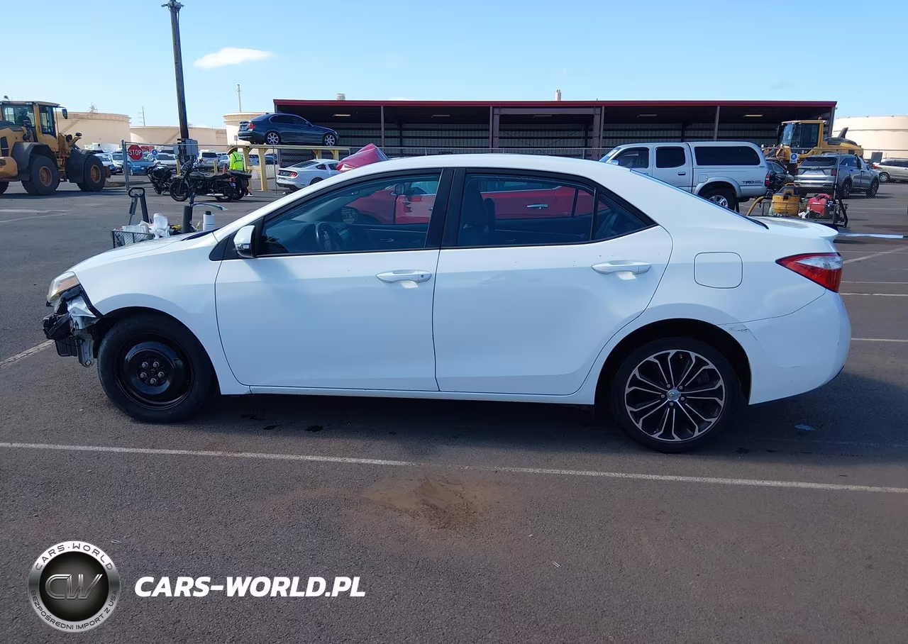 2015 Toyota Corolla S-S Plus-S Premium VIN:5YFBURHE2FP287969 - 14
