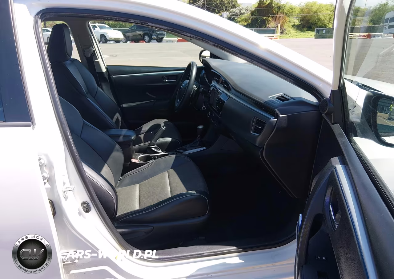 2015 Toyota Corolla S-S Plus-S Premium VIN:5YFBURHE2FP287969 - 5