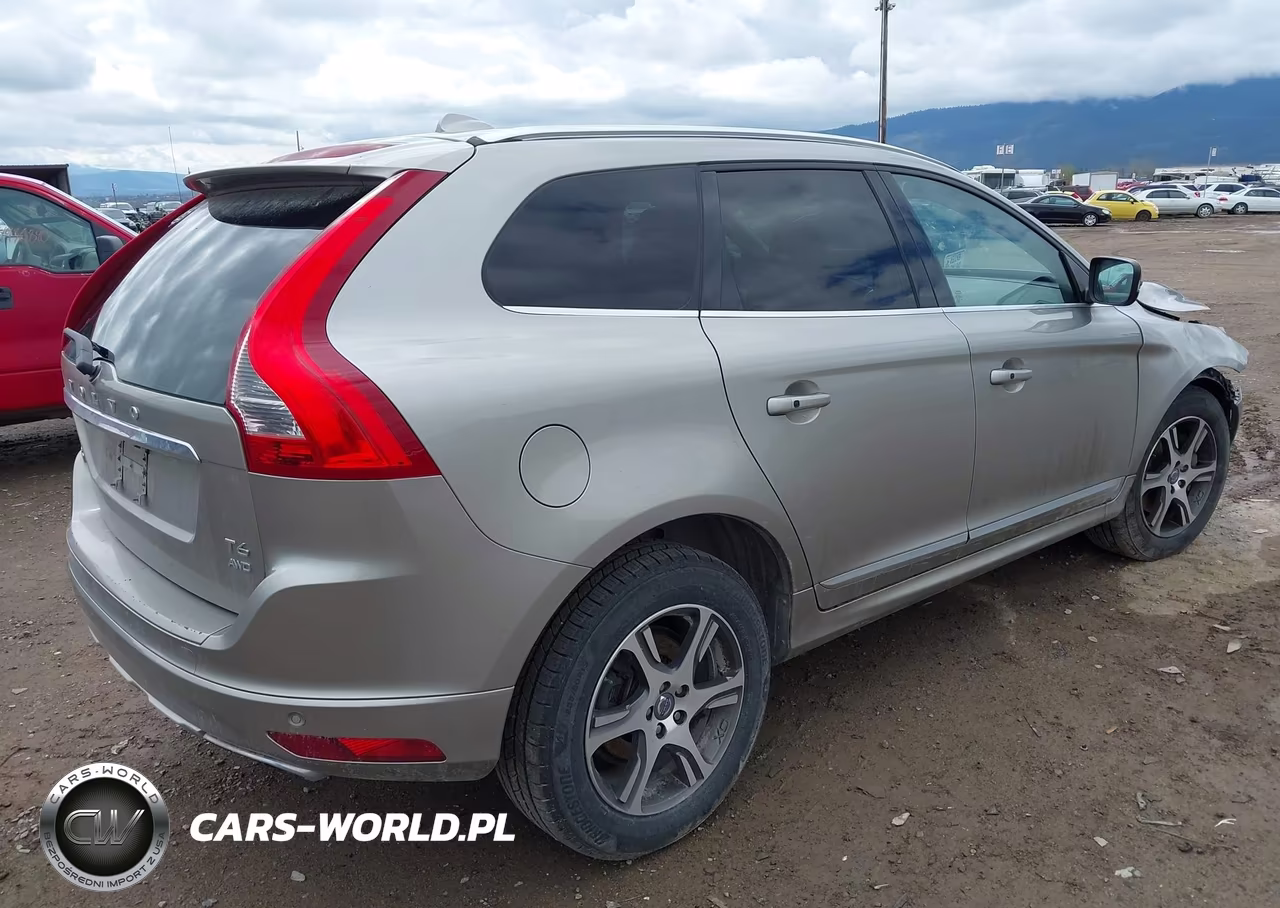 2014 Volvo Xc60 T6 Premier Plus VIN:YV4902DZ6E2514388 - 4
