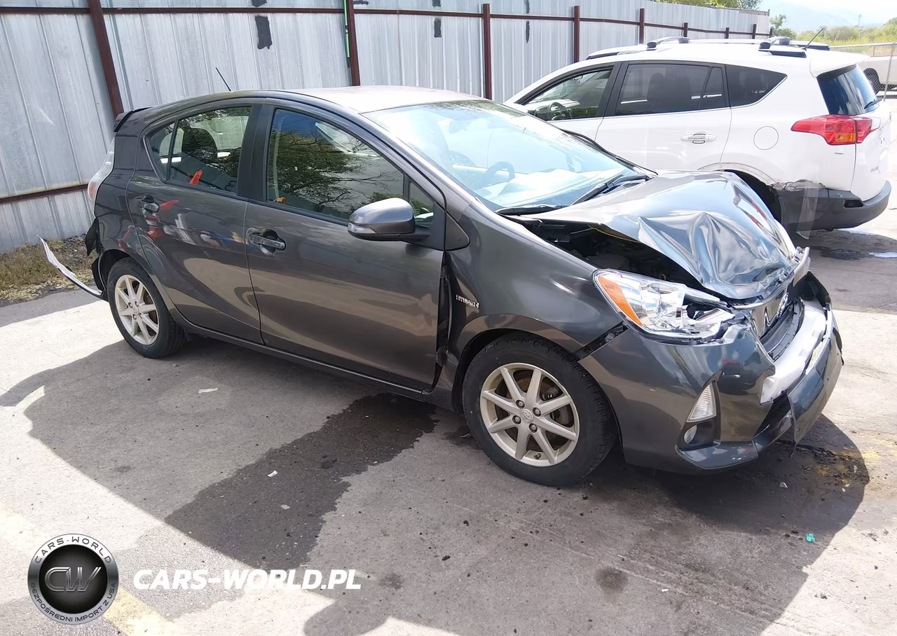 2013 Toyota Prius C Three