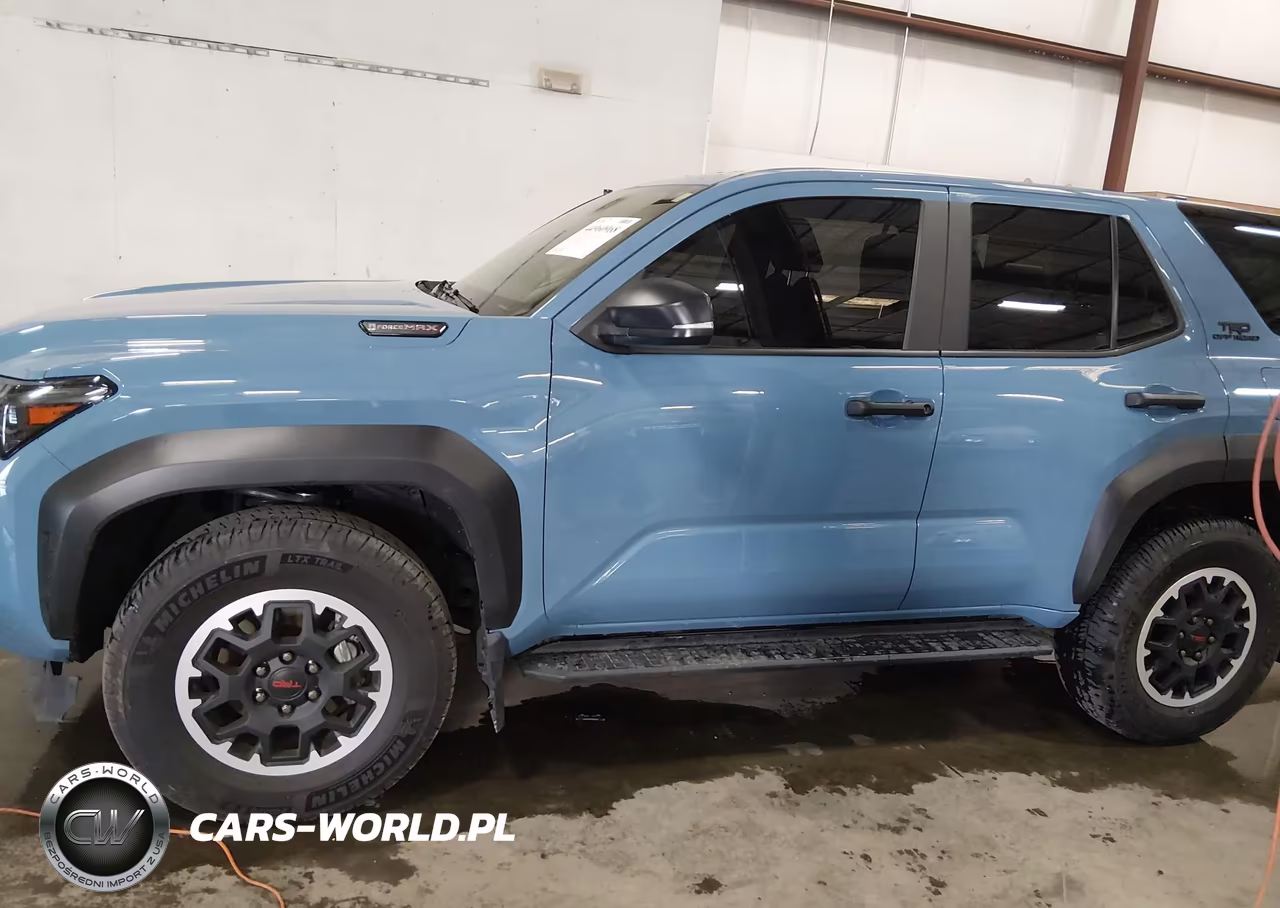 2025 Toyota 4Runner Hybrid Trd Off Road VIN:JTEVB5BR4S5005941 - 15