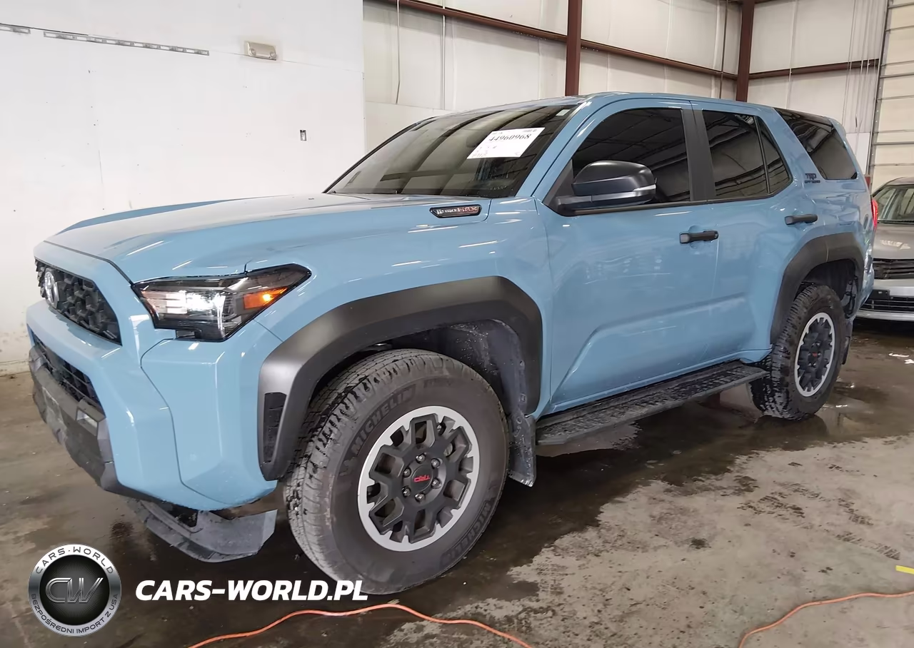 2025 Toyota 4Runner Hybrid Trd Off Road VIN:JTEVB5BR4S5005941 - 2