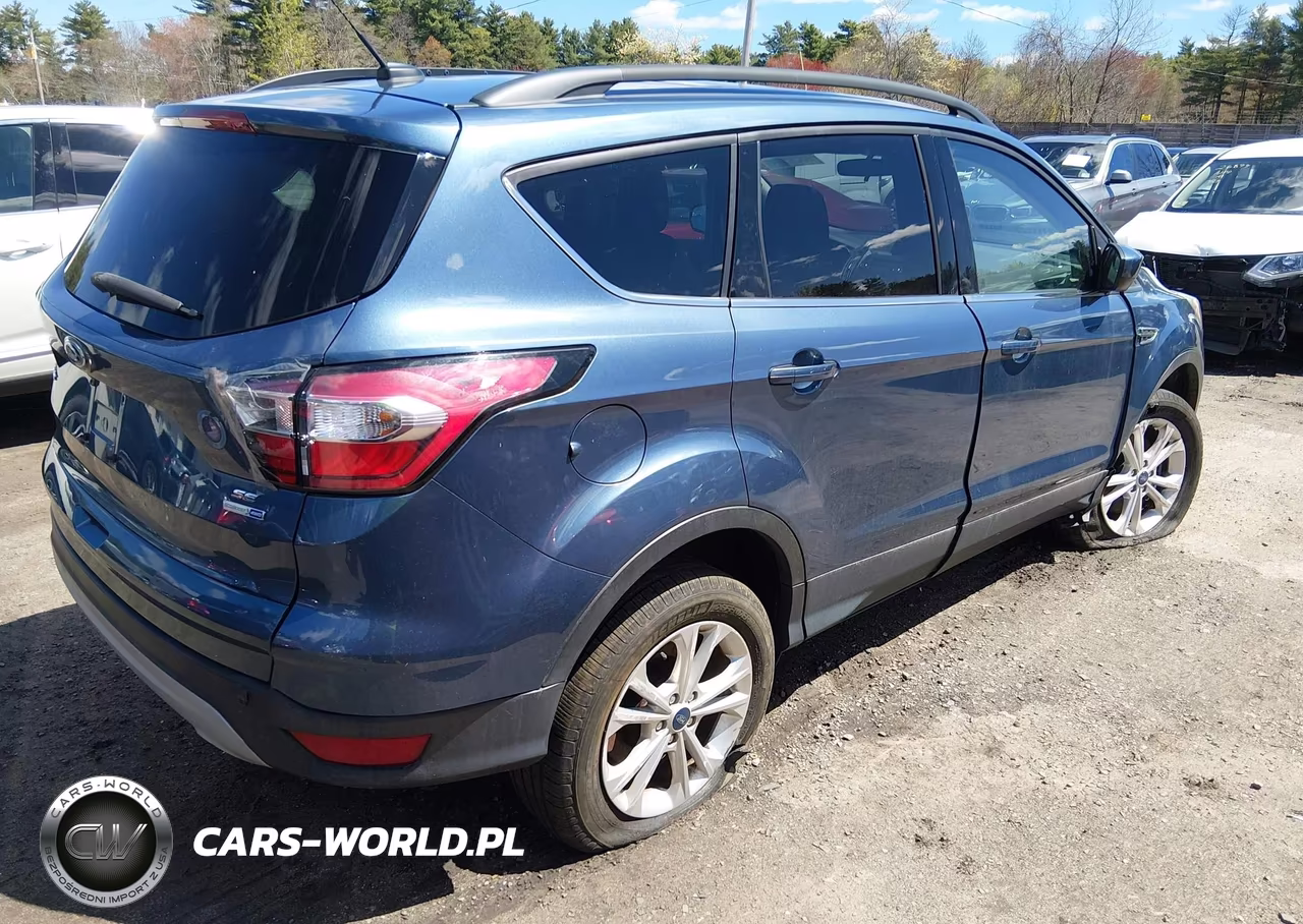 2018 Ford Escape Se VIN:1FMCU9GD1JUB75779 - 4
