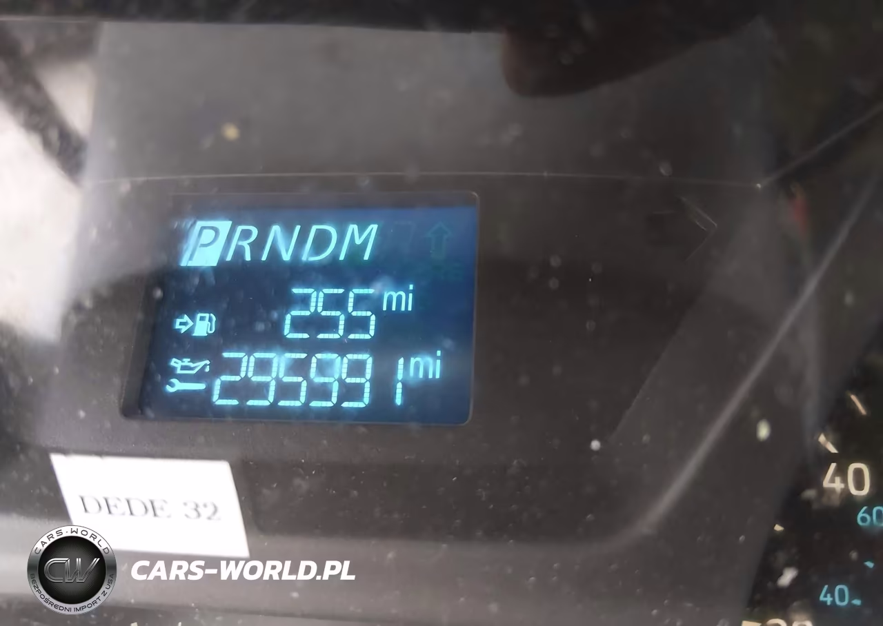 2019 Ford Transit-250 VIN:1FTYR3XM8KKB29369 - 15