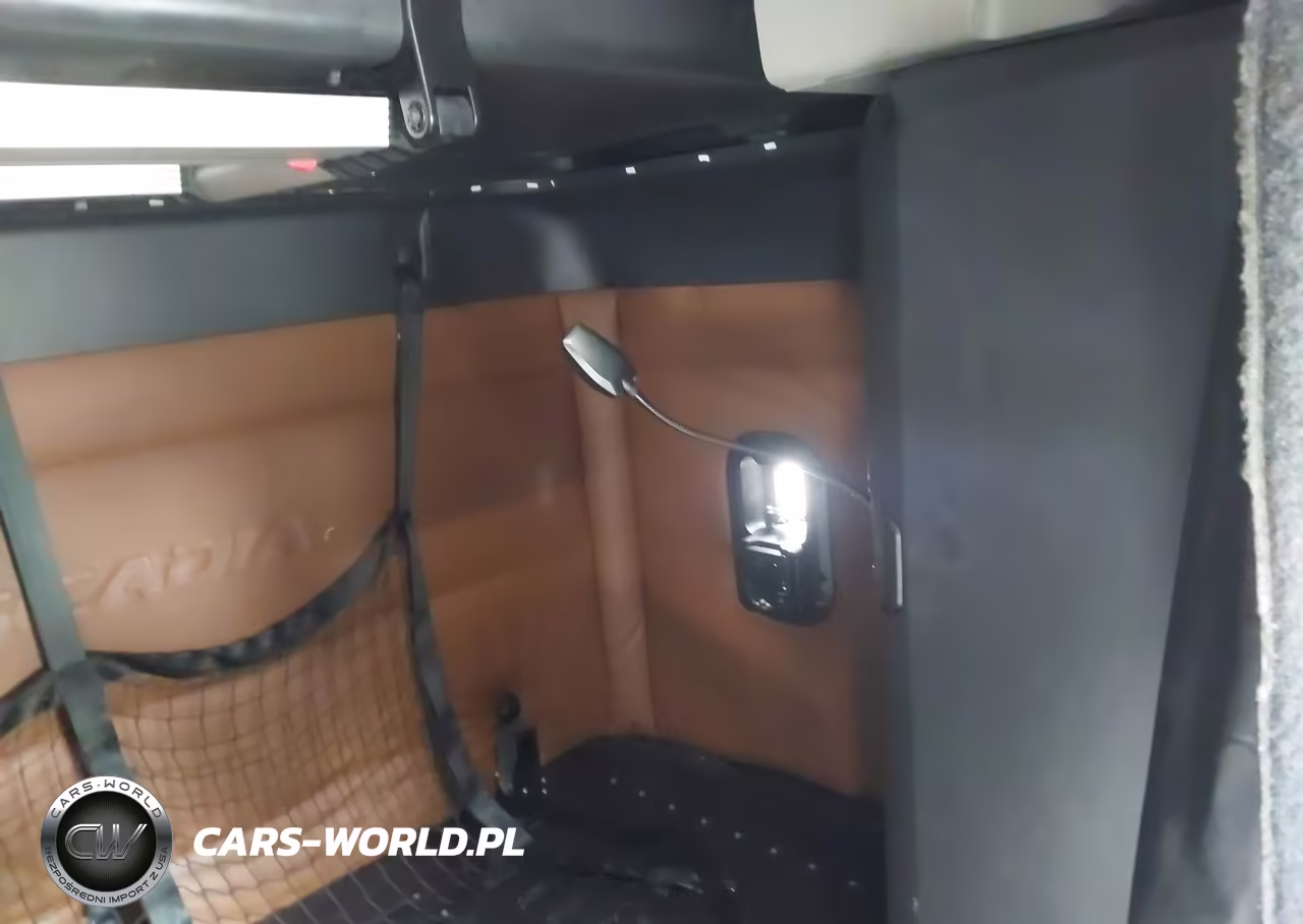 2020 Freightliner New Cascadia 126 VIN:3AKJHHDR9LSLG5115 - 21