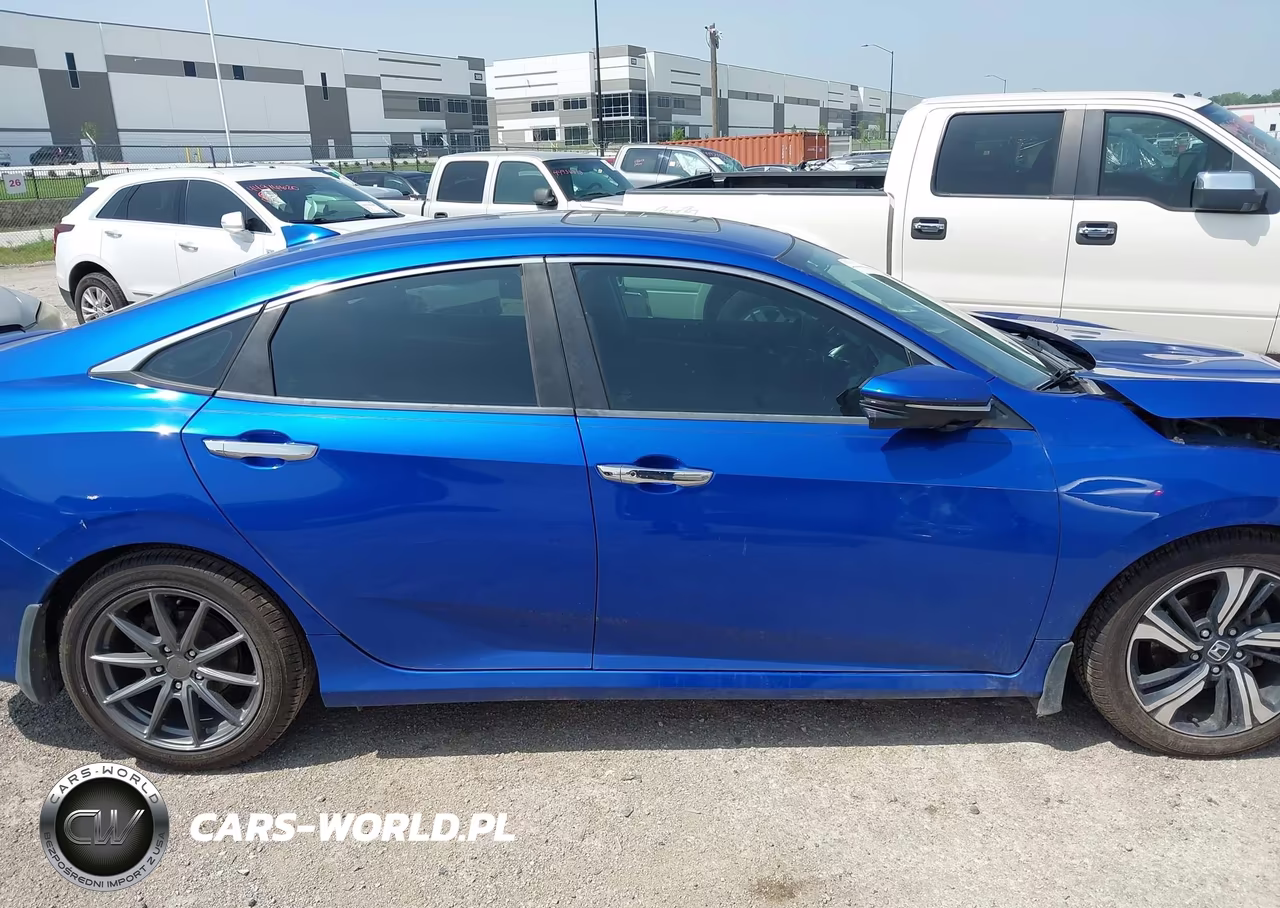 2016 Honda Civic Touring VIN:19XFC1F96GE040811 - 13