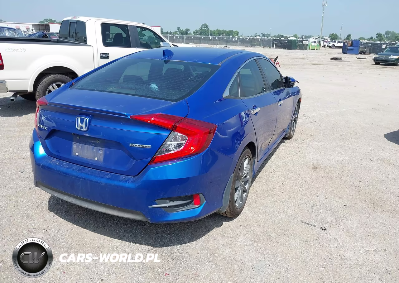 2016 Honda Civic Touring VIN:19XFC1F96GE040811 - 4