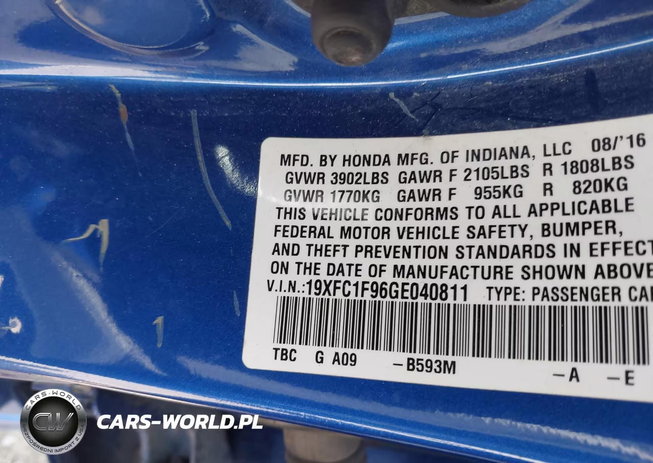 2016 Honda Civic Touring VIN:19XFC1F96GE040811 - 9