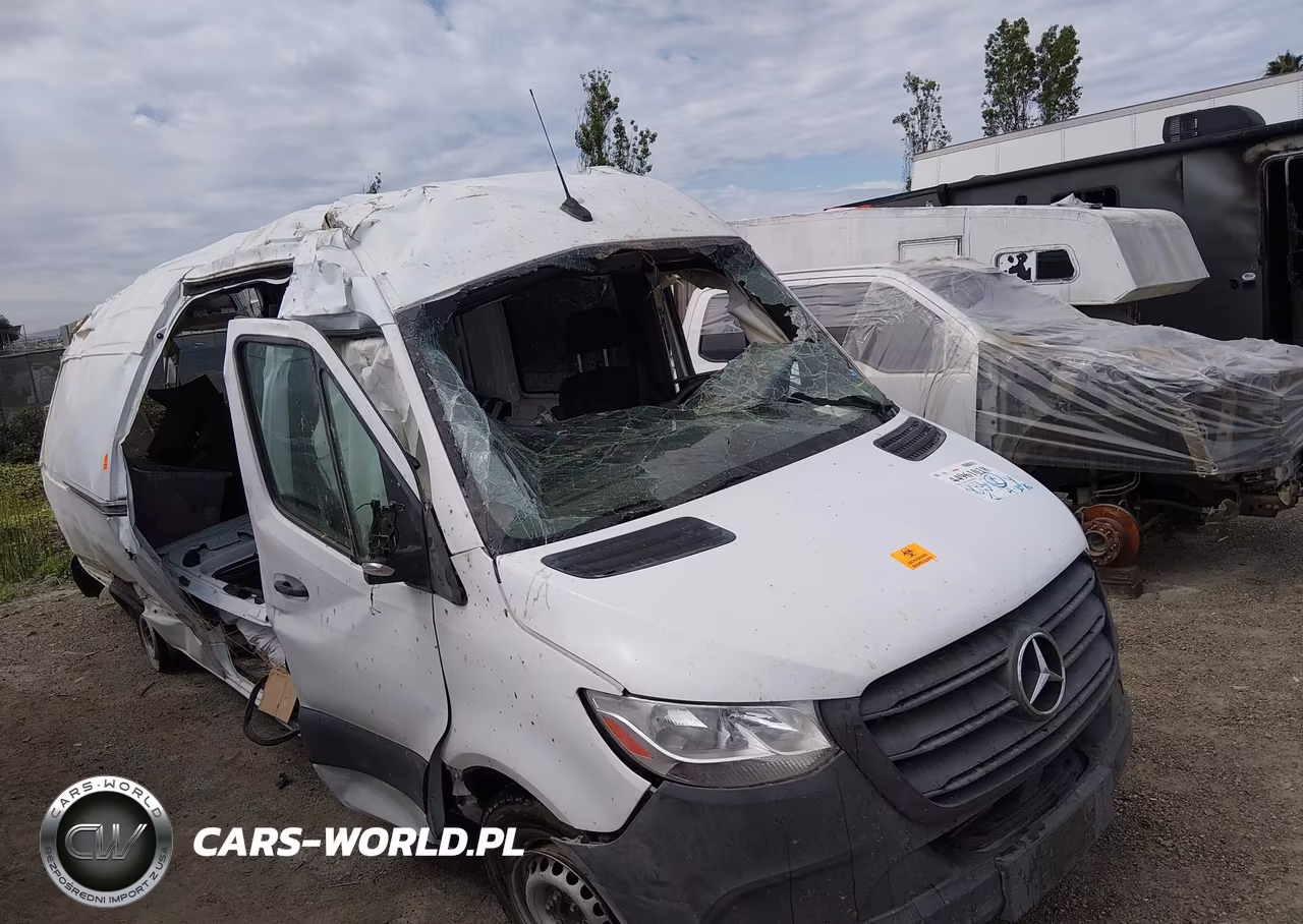 2019 Mercedes-Benz Sprinter 2500 High Roof V6 VIN:WD4PF1CD5KP123181 - 6