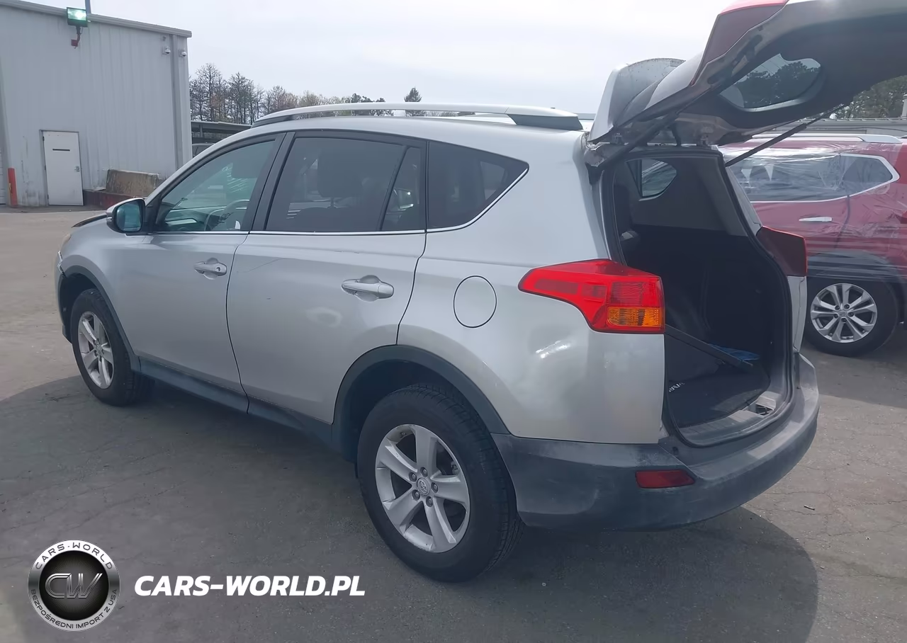 2014 Toyota Rav4 Xle VIN:2T3RFREV5EW213950 - 3