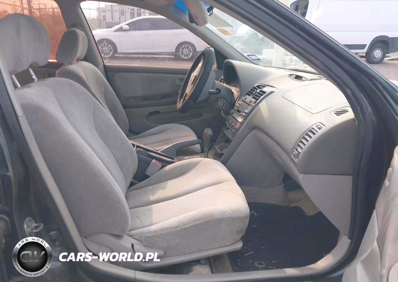 2001 Nissan Maxima Gxe VIN:JN1CA31D21T841673 - 5