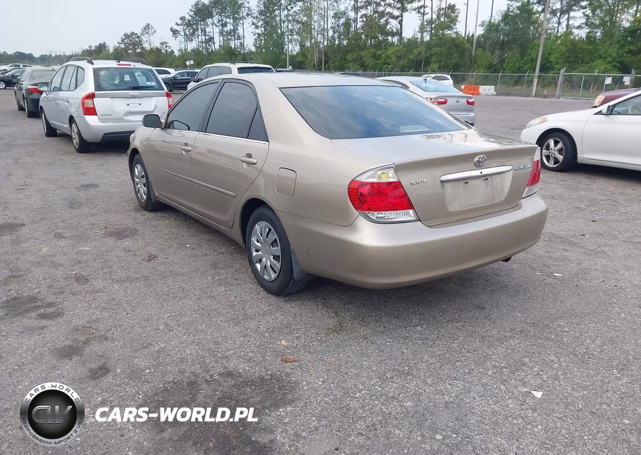 2005 Toyota Camry Le VIN:4T1BE32K65U053971 - 3