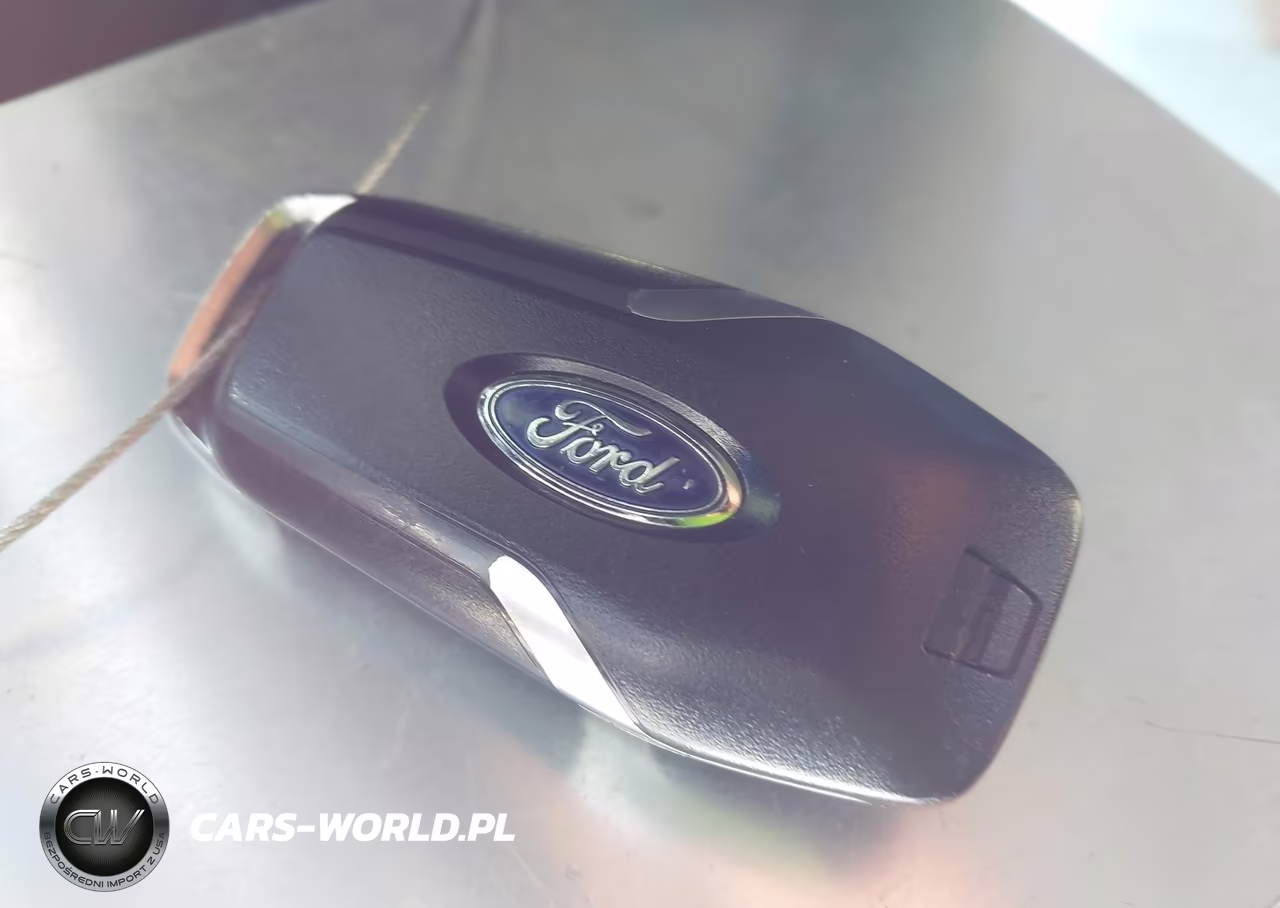 2015 Ford Edge Titanium VIN:2FMTK3K87FBC29662 - 11