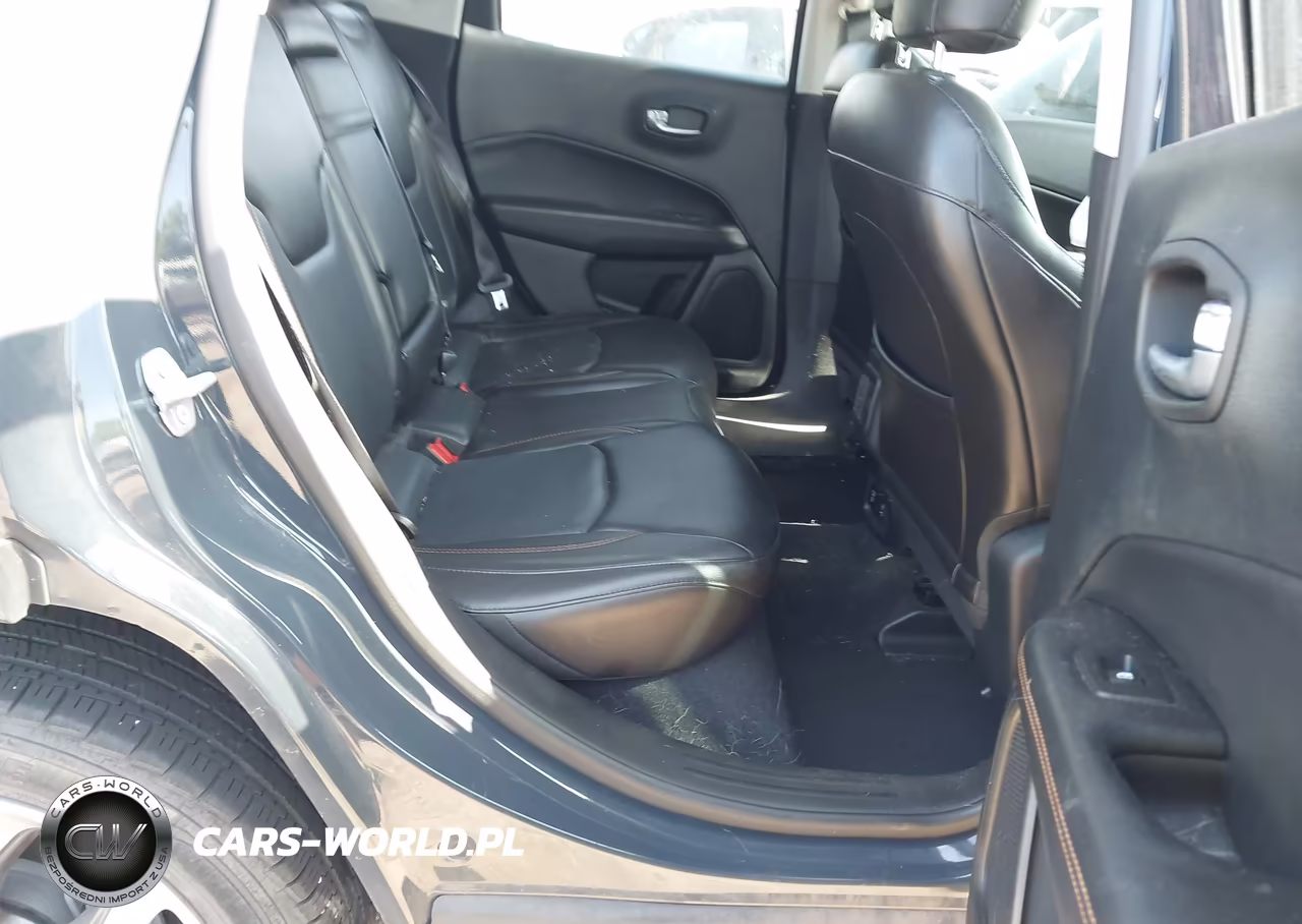 2018 Jeep Compass Limited Fwd VIN:3C4NJCCB7JT357889 - 8