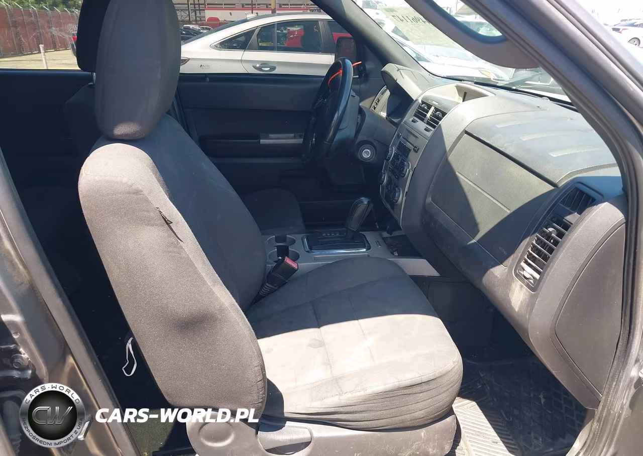 2011 Ford Escape Xlt VIN:1FMCU9D75BKA56158 - 5