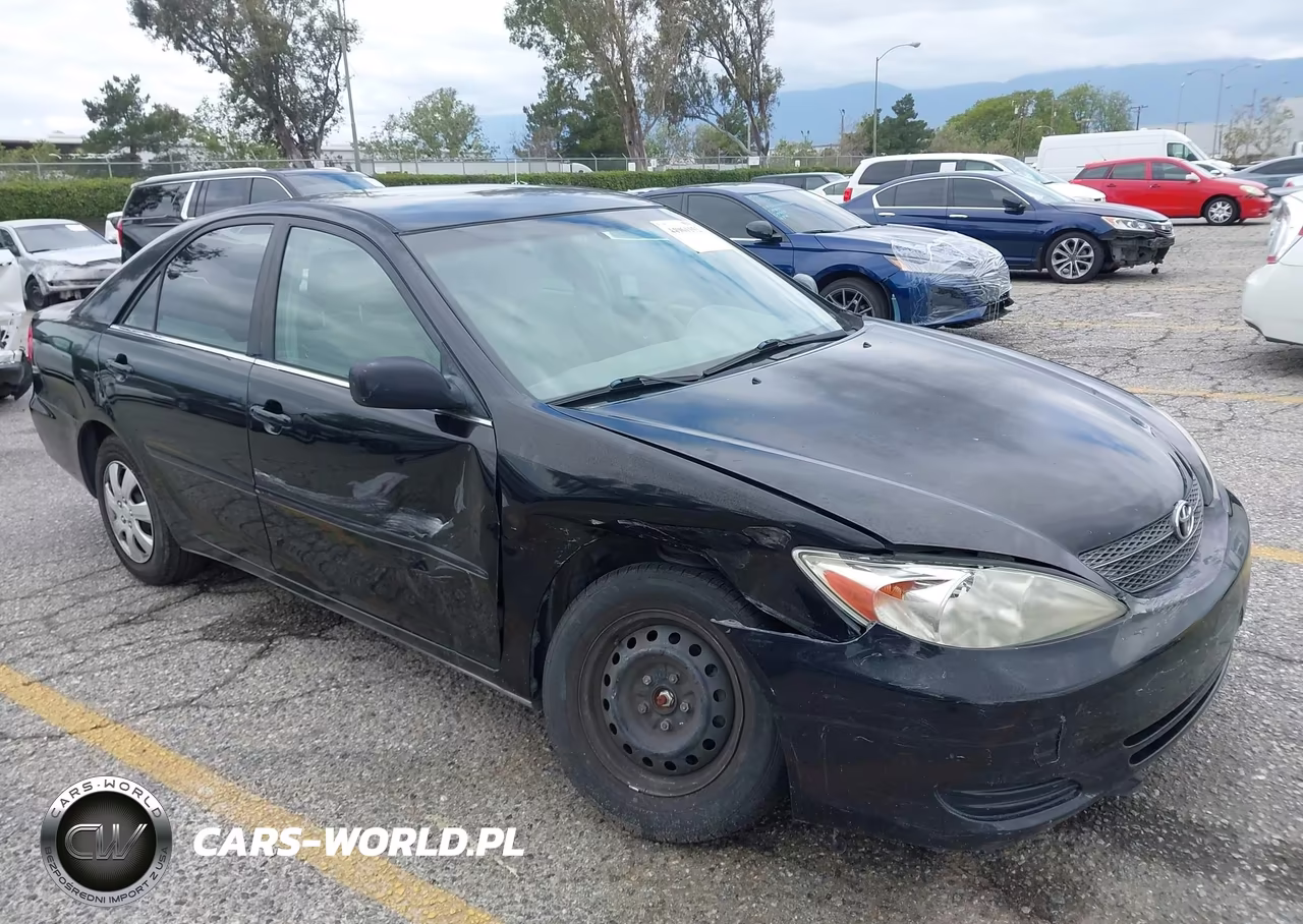 2004 Toyota Camry Le
