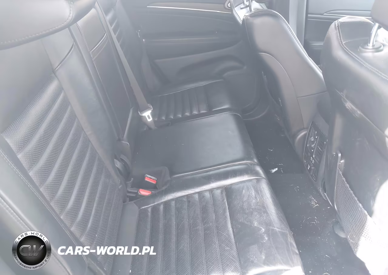 2019 Jeep Grand Cherokee Limited X 4X4 VIN:1C4RJFBG5KC800635 - 8