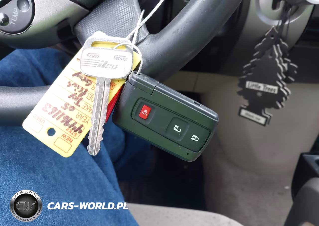 2005 Toyota Prius VIN:JTDKB20U153038795 - 11